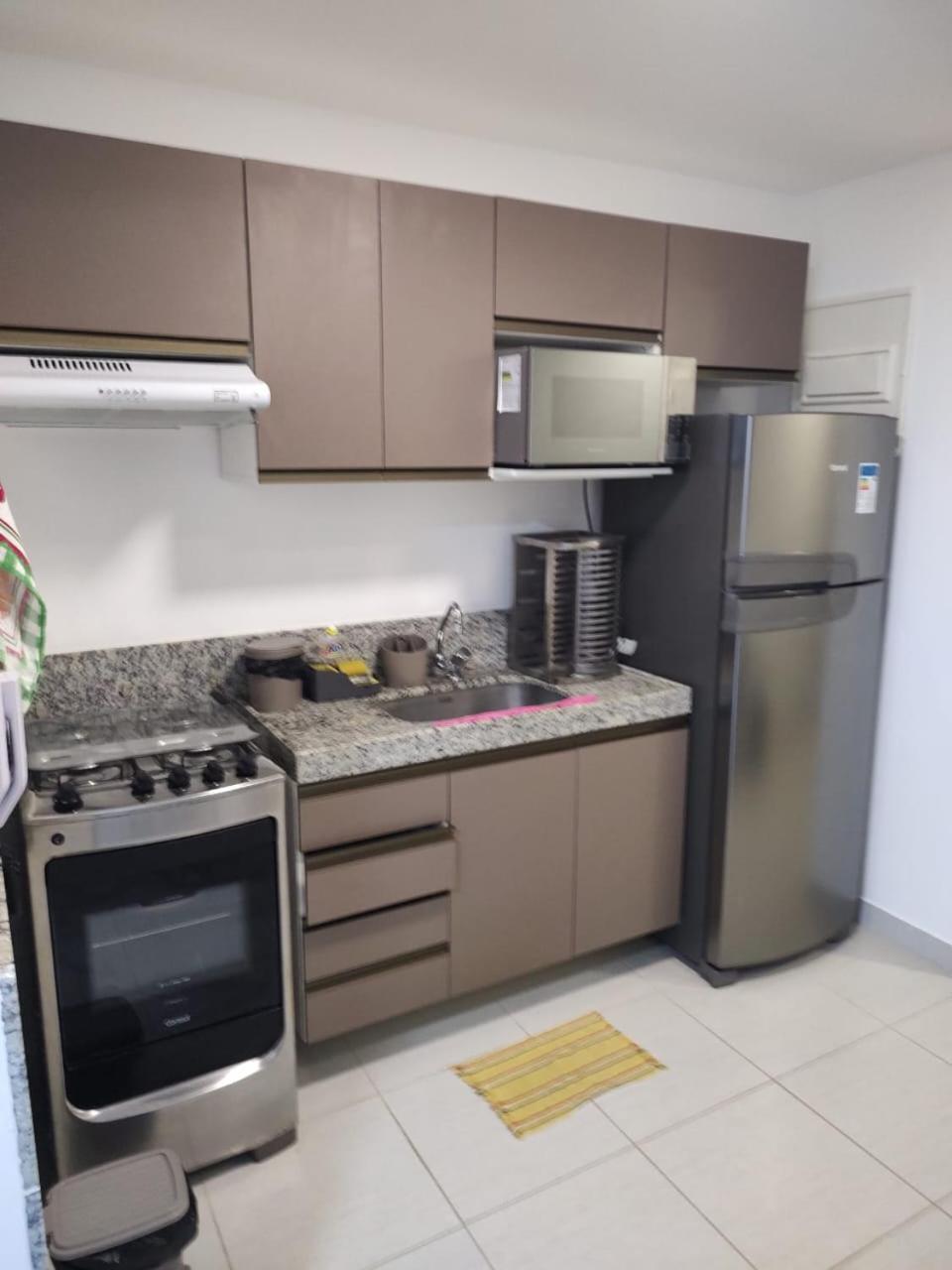 Apartamento com Vista da Piscina